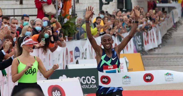Maratonoa e Meia Maratona ©Armando_Saldanha_A72I2089 S Andualem Shiferaw na Maratona de Lisboa