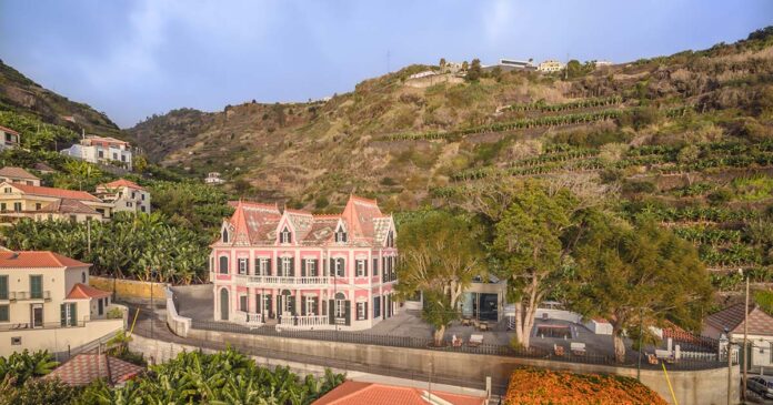 1905 Zinos Palace