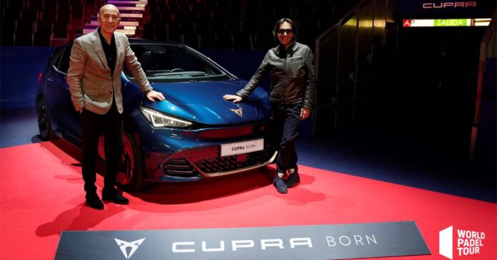 CUPRA-renews-its-partnership-with-the-World-Padel-Tour-for-the-next-three-years_01_HQ s CUPRA com o World Padel Tour