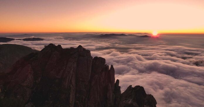 o mar e Serra da Estrela
