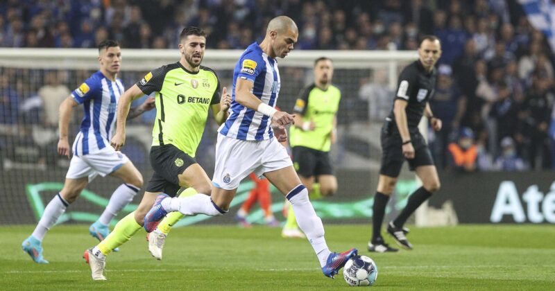 Porto e Sporting termina com empate
