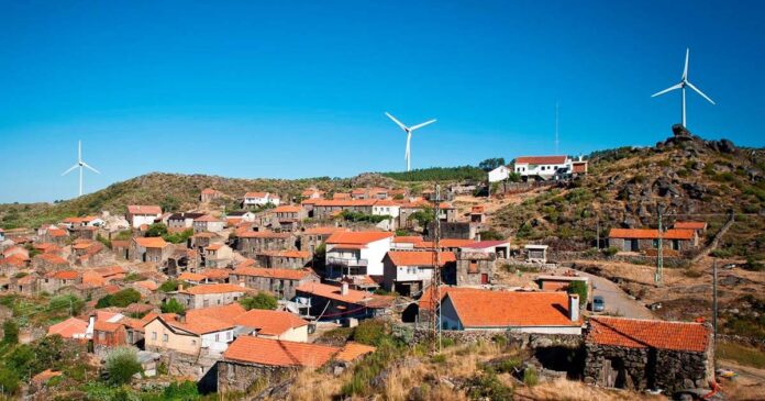 Refúgio do Monte na aldeia da Bezerreira