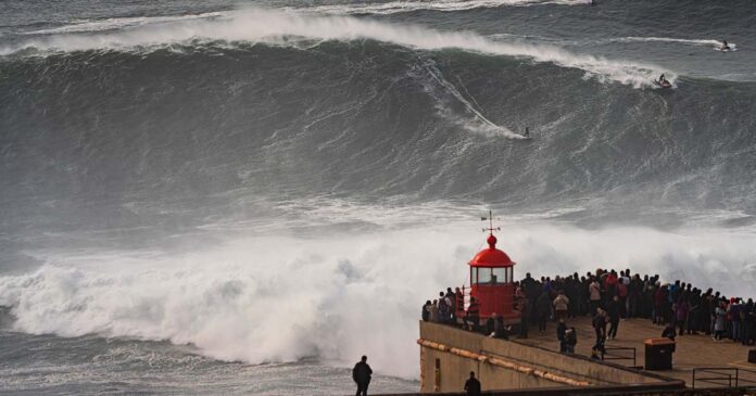 WSL Nazaré Tow Surfing Challenge