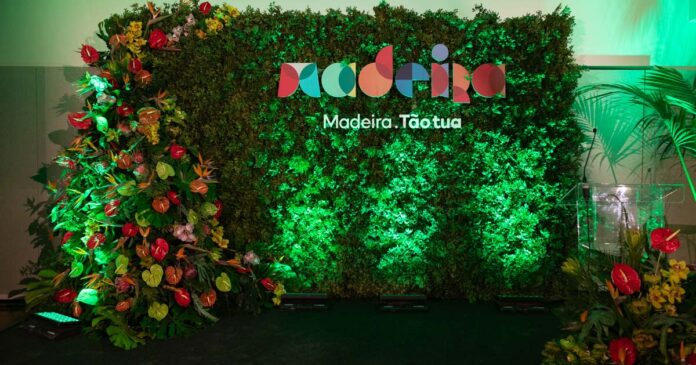 Madeira. Tão tua