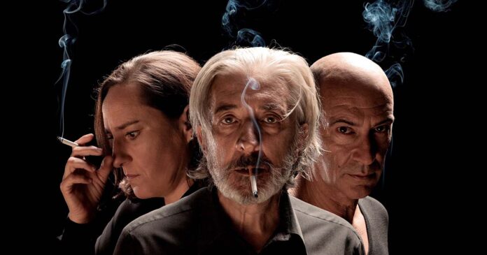 Teatro das Figuras em abril