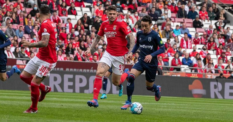 Benfica com Belenenses SAD