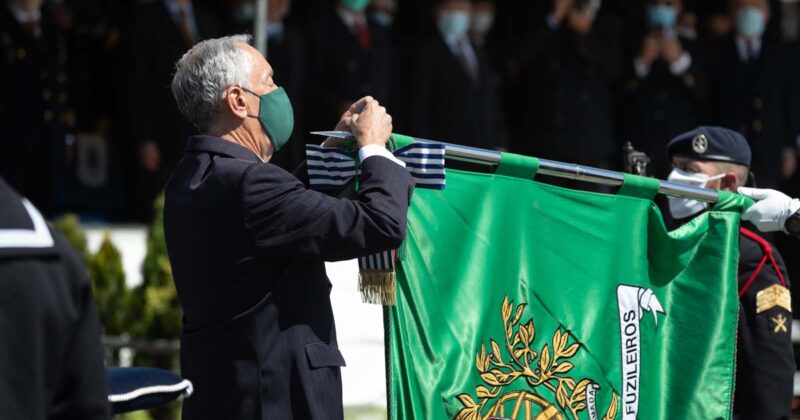 Fuzileiros com Medalha de Valor Militar