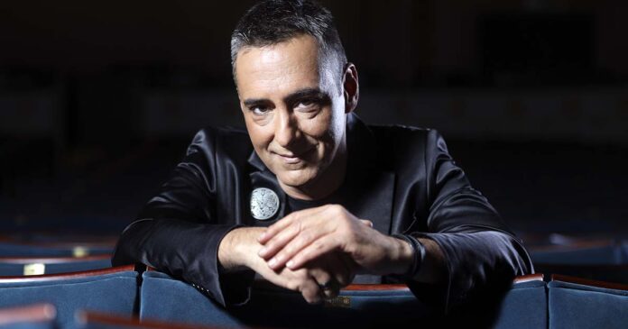 Luis de Matos s Luis de Matos com digressões internacionais