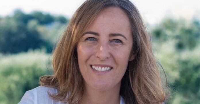 Dora Simões s Dora Simões é Presidente da CVRVV