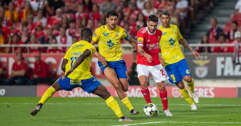 Benfica vence o Arouca