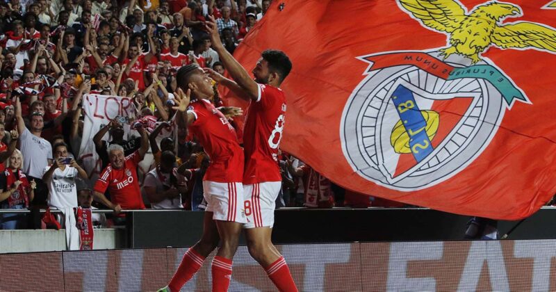 Benfica venceu o D&iacute;namo de Kiev
