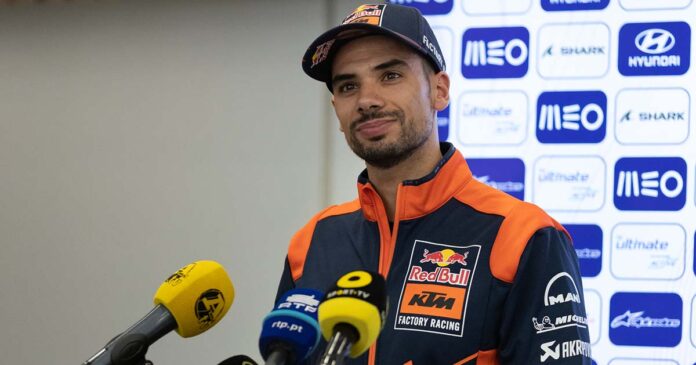 Miguel Oliveira na RNF Aprilia