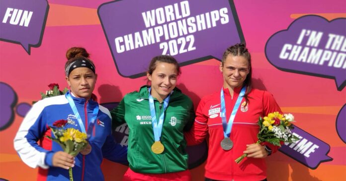 Beatriz Fernandes s Beatriz Fernandes conquista o ouro