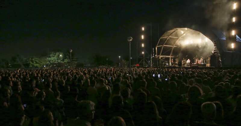 Xutos em concerto in&eacute;dito