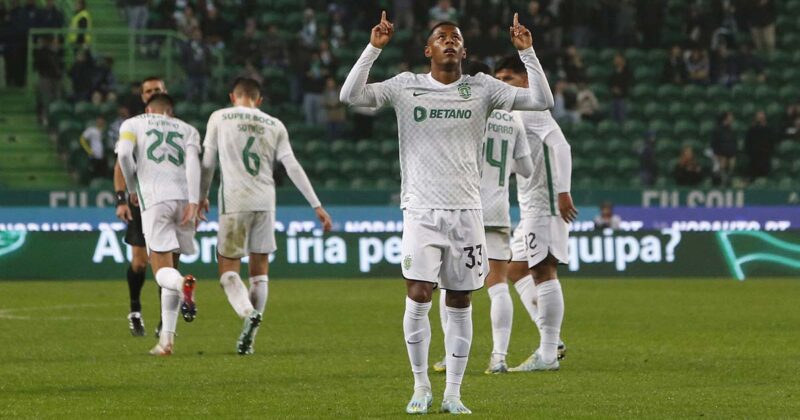 Sporting-goleou-Farense