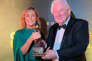 World-Travel-Awards-Troféu-Porto