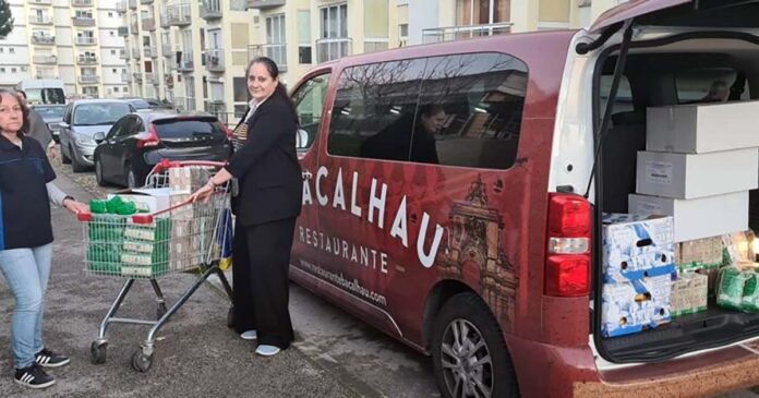 D’Bacalhau-recolha-de-alimentos