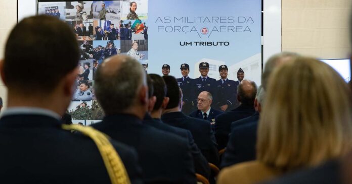As militares da Força Aérea – Um Tributo as militares da força aérea