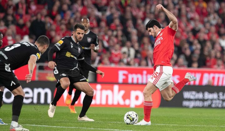 Benfica venceu Casa Pia
