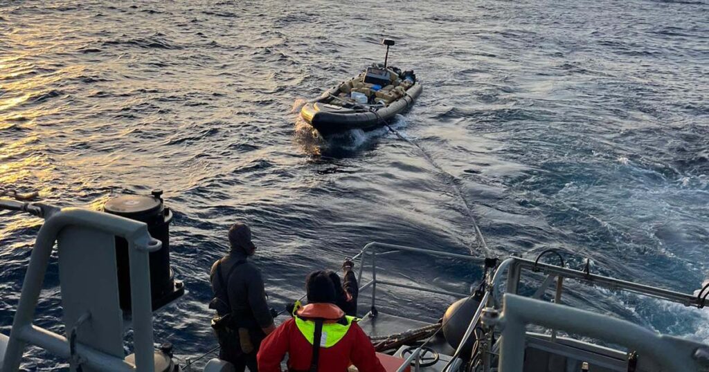 Marinha embarcação droga