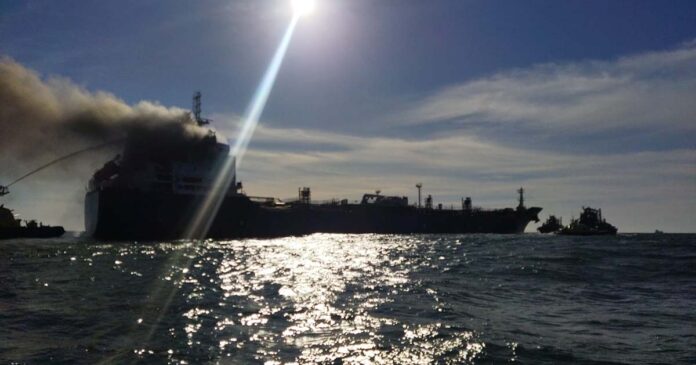GRETA K Incêndio navio-tanque
