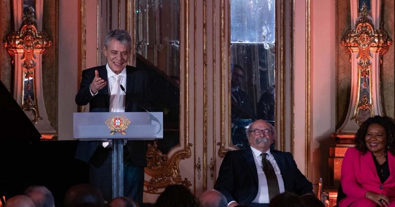 Chico Buarque Pr&eacute;mio Cam&otilde;es