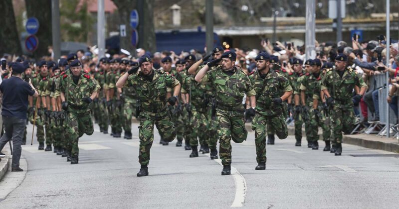 desfile militar dia da marinha