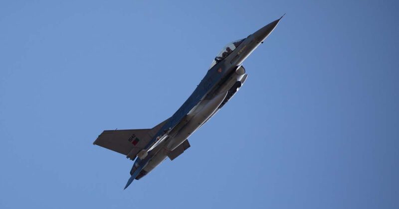 F 16M