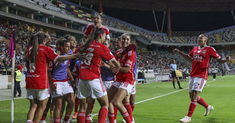 Benfica superta&ccedil;a feminina