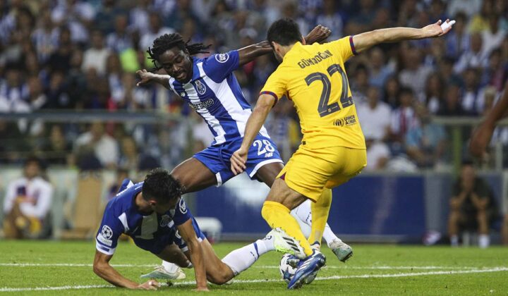 Barcelona vence Porto Drag&atilde;o
