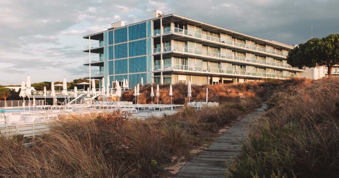 The Oitavos