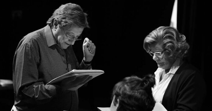 morreu Carlos Avilez