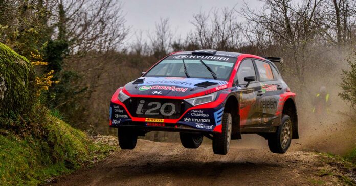 Kris Meeke em Fafe Kris Meeke em Fafe