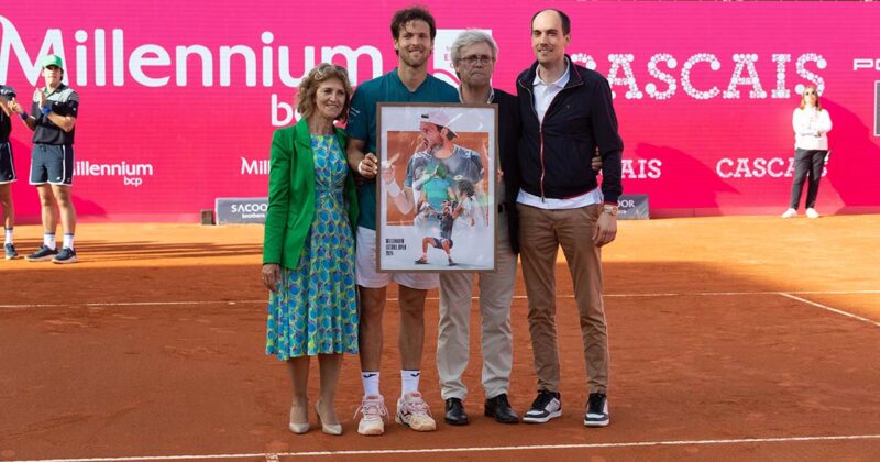 Jo&atilde;o Sousa
