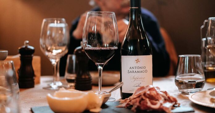 António Saramago Superior Tinto