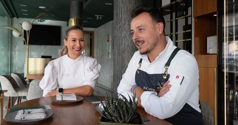 Chef Jo&atilde;o Correia e bar manager Flavi Andrade