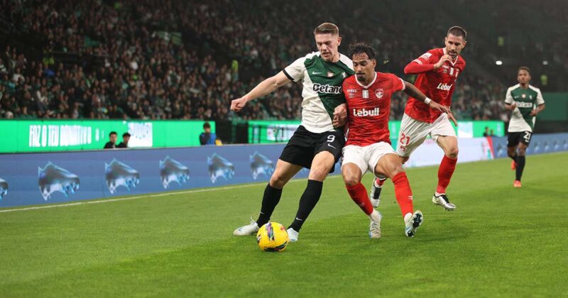 Sporting Santa Clara ta&ccedil;a