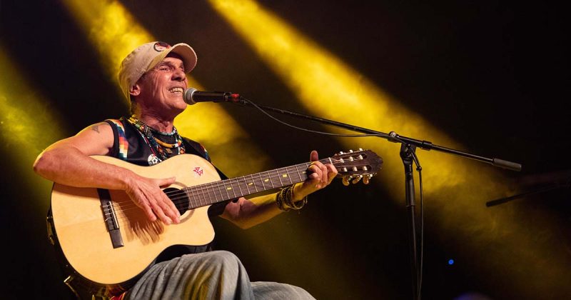 Manu Chao Ultra Ac&uacute;stico