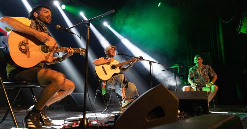 Manu Chao Ultra Ac&uacute;stico