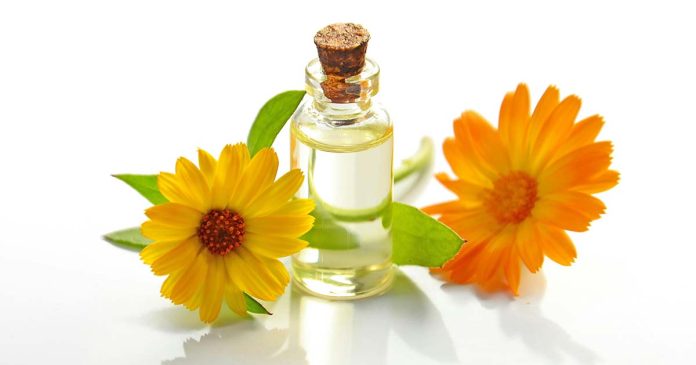 Perfumes - pexels-mareefe-932587 Perfumes - pexels-mareefe-932587