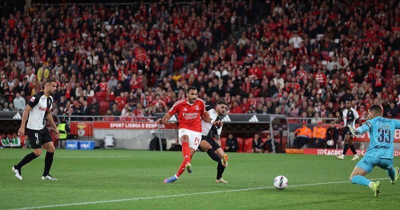 Benfica venceu Farense