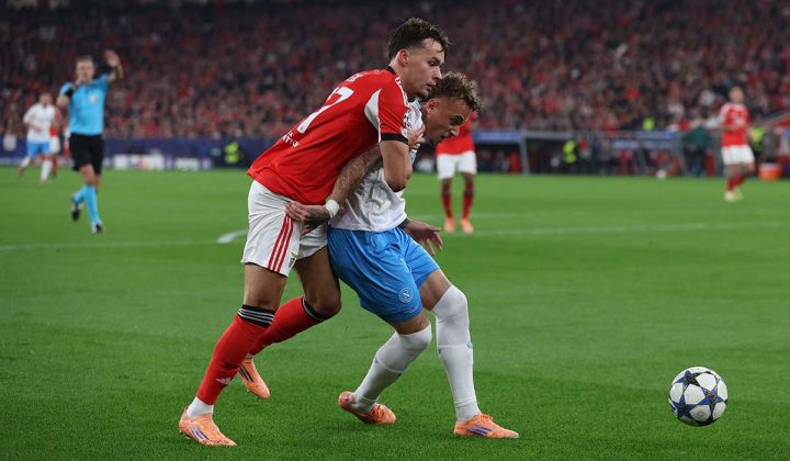 Benfica N&aacute;poles Liga dos Campe&otilde;es