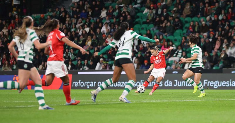 D&eacute;rbi Feminino Sporting Benfica