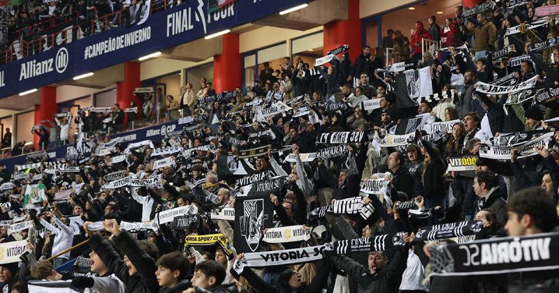 Vit&oacute;ria Ta&ccedil;a Liga