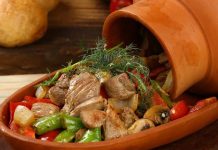 Dos voos de balão à mesa: o Guia MICHELIN revela a Capadócia como novo destino gastronómico de eleição Guia MICHELIN Capadócia