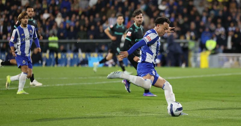 Estoril FC Porto