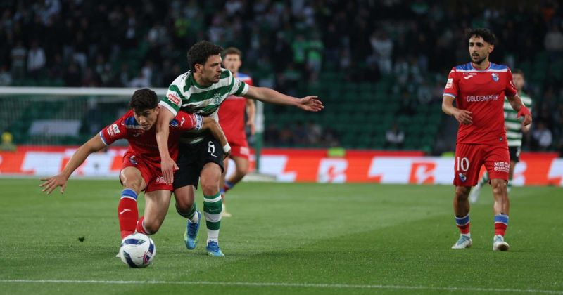 Sporting garante o segundo lugar