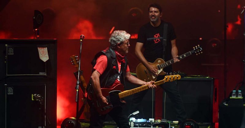 Banda GNR no palco do Rock in Rio a celebrar o rock portugu&ecirc;s