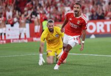 Benfica venceu St. Gallen por 5-0 e garantiu o apuramento para a terceira pré-eliminatória da Liga Europa Benfica venceu St. Gallen com Vangelis Pavlidis a celebrar um dos quatro golos marcados na vitória por 5-0 no Estádio da Luz