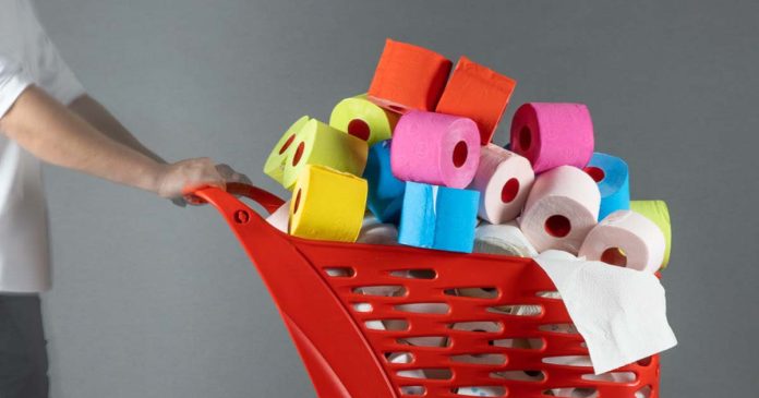 Marcas mais escolhidas em Portugal – Renova Marcas mais escolhidas em Portugal: rolos de papel Renova num carrinho de compras.